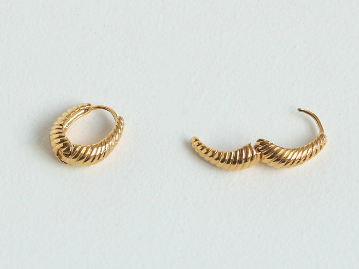 Simple Croissant Vintage Hoop Earrings