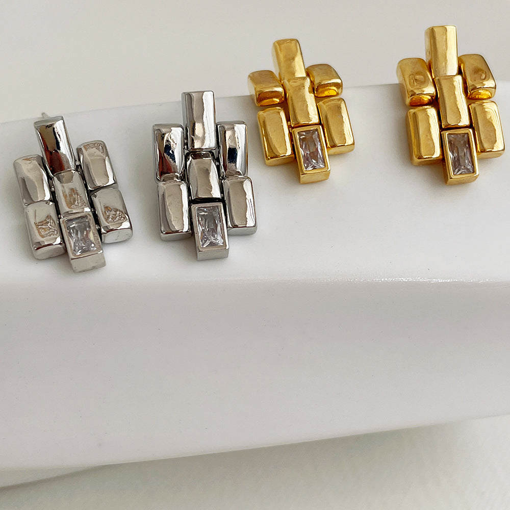 Zircon Metal Elegant Stud Earrings