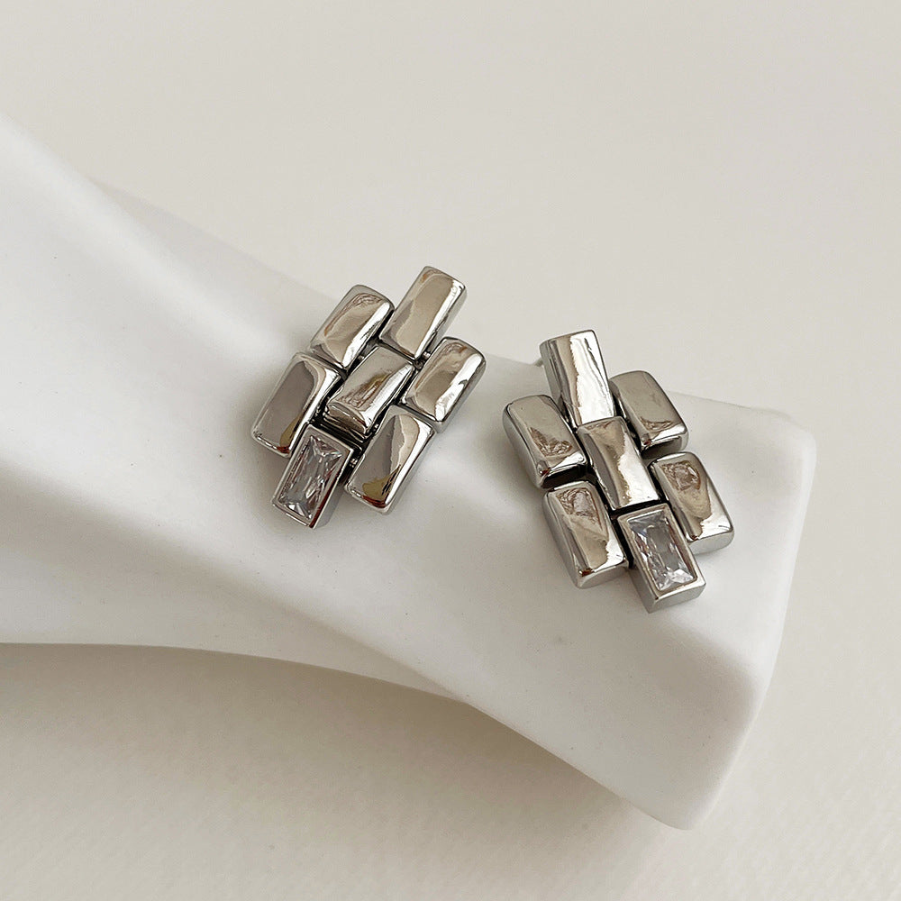 Zircon Metal Elegant Stud Earrings