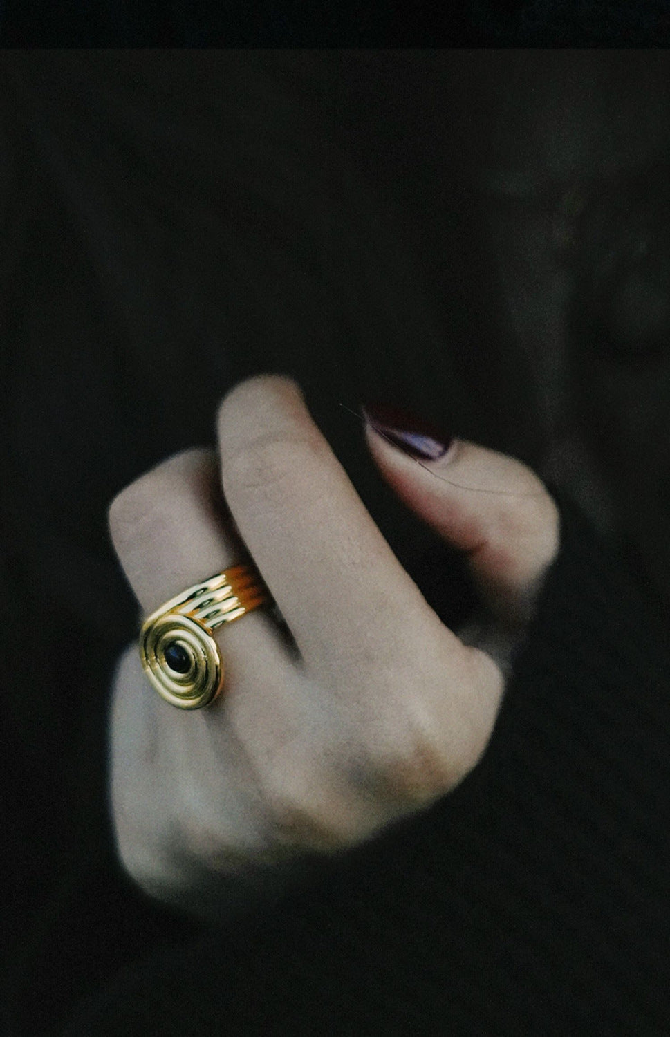 Black Helical Ciecle Vintage Adjustable Rings