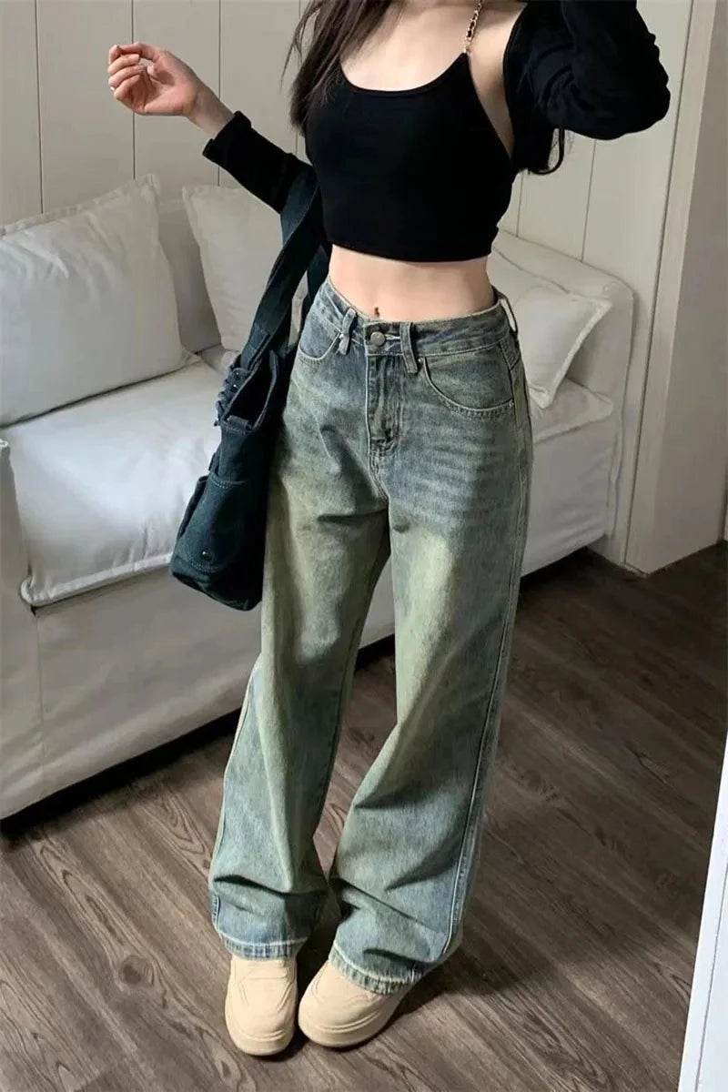 Y2K Baggy Wide-Leg Jeans for Women – High-Waist, Vintage 90s Streetwear Denim.
