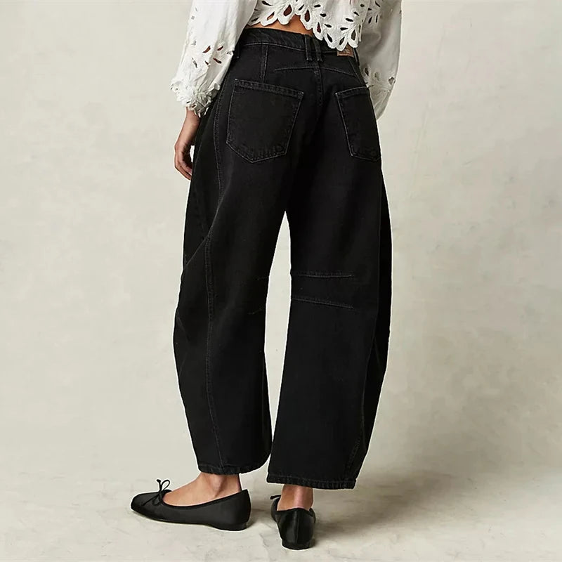 Y2K Wide-Leg Jeans for Women – Loose, Low-Waist, Cropped Denim with Pockets.