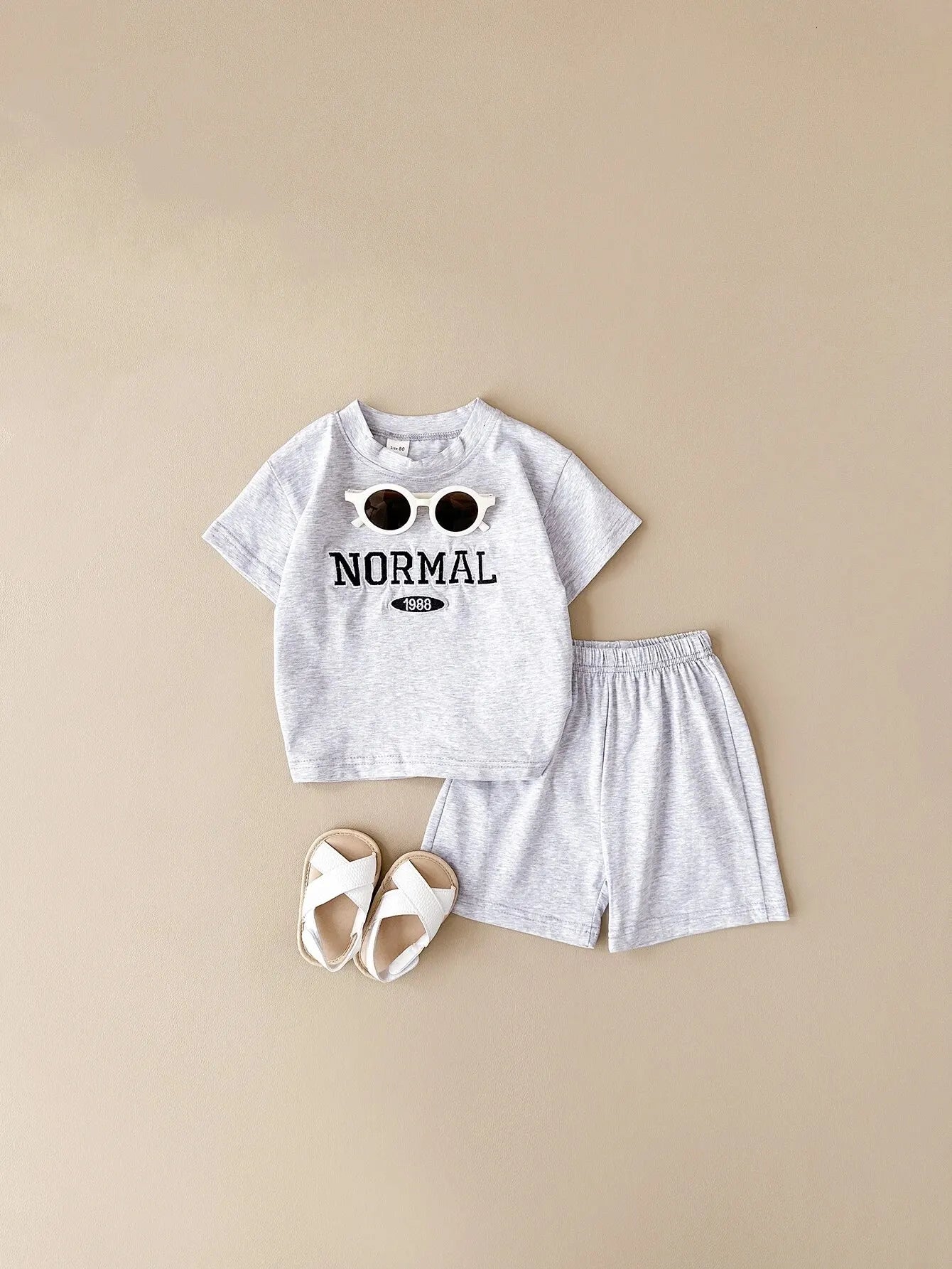 2PCS Baby Outfit Set: Infant Top & Bottom for Boys & Girls (Casual Sportswear)