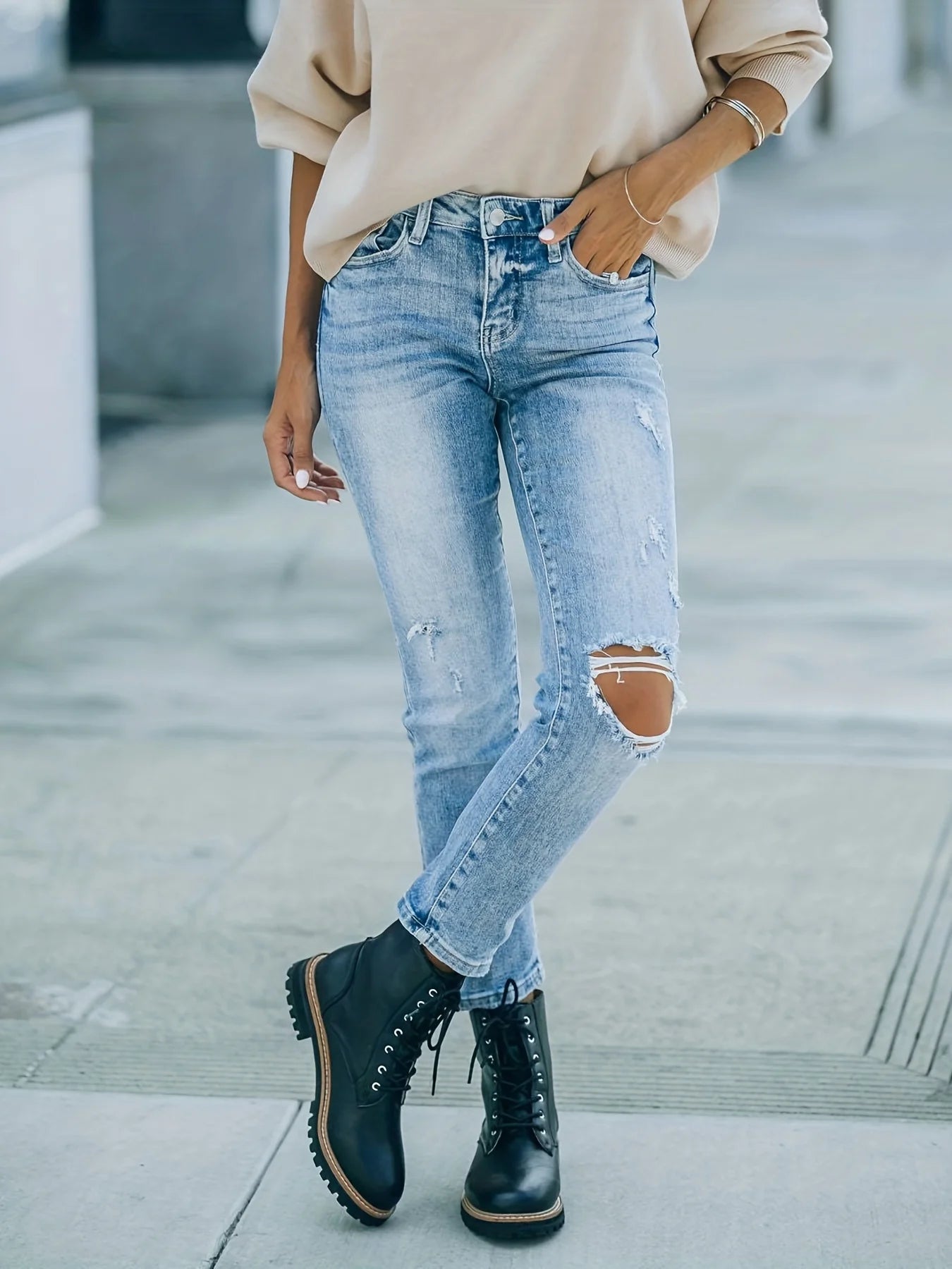 New Women’s Ripped Slim Stretch Jeans – European & American Style.