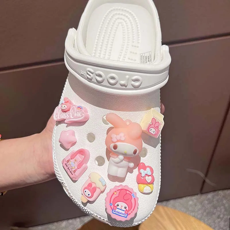 Sanrio LED Shoe Charms Set – Kuromi, Cinnamoroll, Pochacco, and More, Kawaii DIY Gift