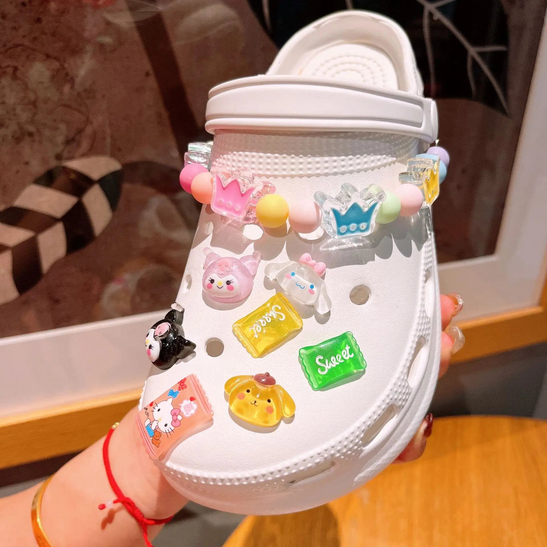 Sanrio LED Shoe Charms Set – Kuromi, Cinnamoroll, Pochacco, and More, Kawaii DIY Gift