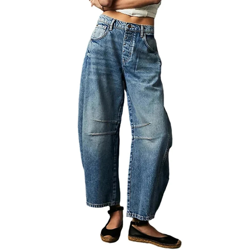 Y2K Wide-Leg Jeans for Women – Loose, Low-Waist, Cropped Denim with Pockets.