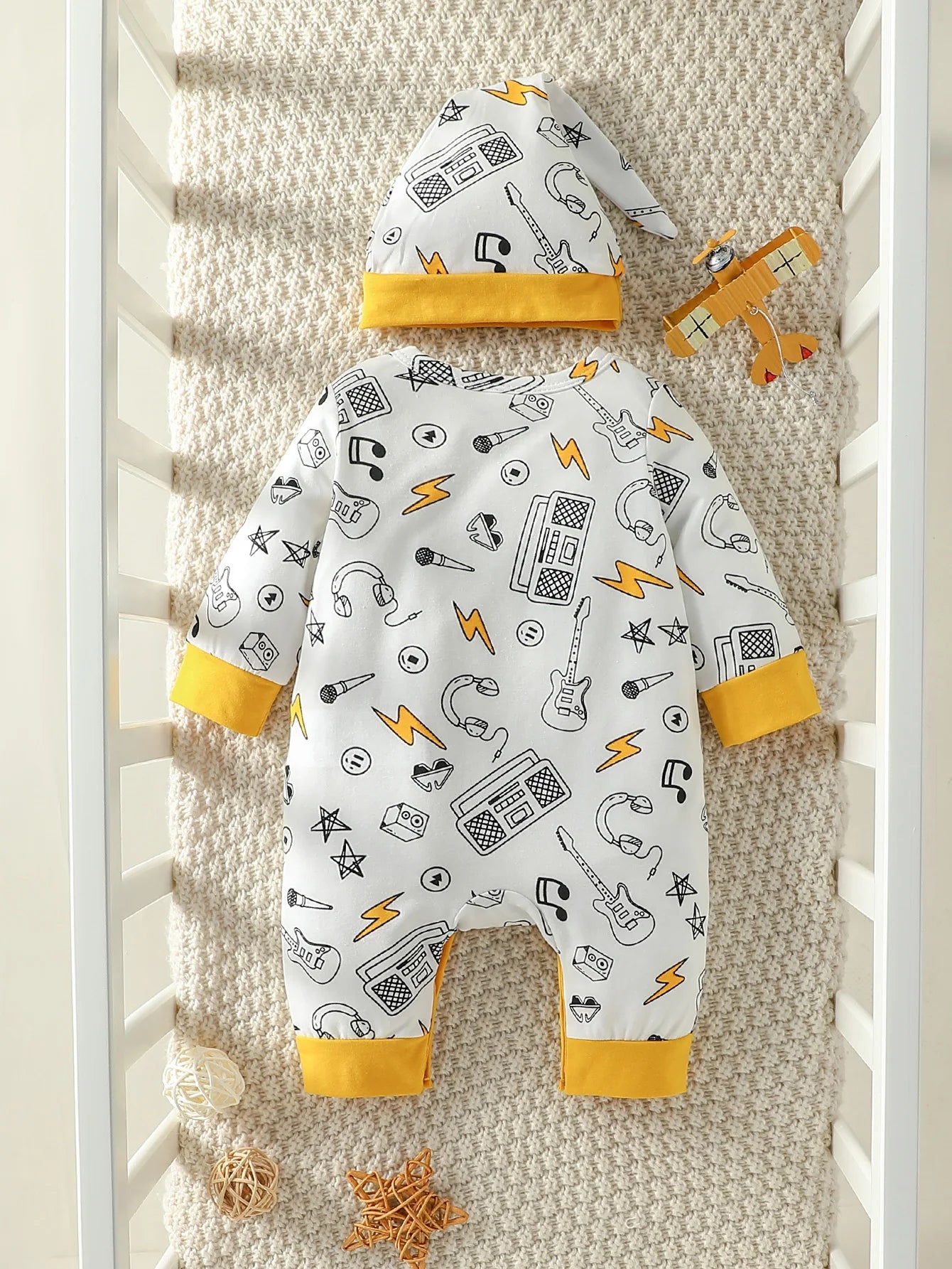2PCS Baby Boys Jumpsuit: Spring/Autumn Long Sleeve Cartoon Print (Newborn-6M)