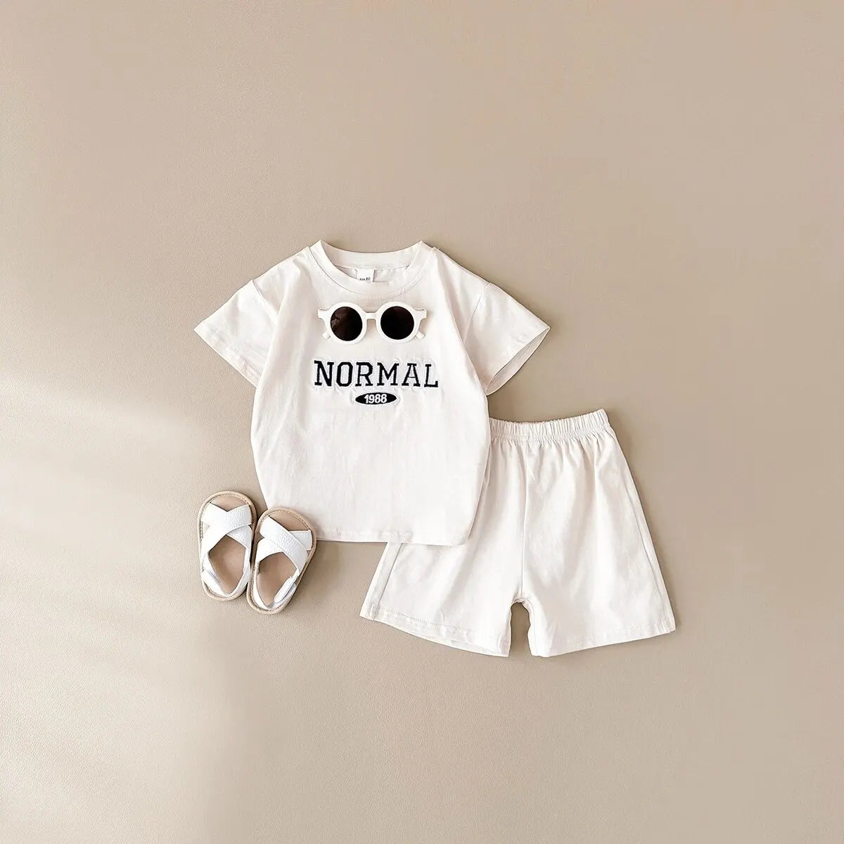 2PCS Baby Outfit Set: Infant Top & Bottom for Boys & Girls (Casual Sportswear)