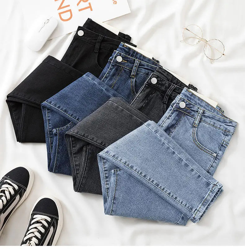 Black Grey Slimming Jeans for Women – Cropped, Slim Fit, Chic & Versatile.