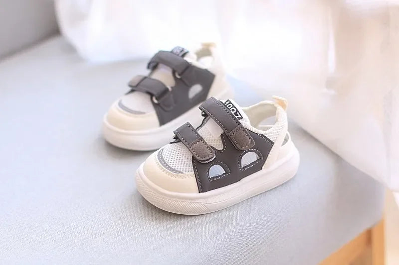 Kids Sports Sandals – Comfortable Hollow Board Shoes for Boys (1-4 Years)