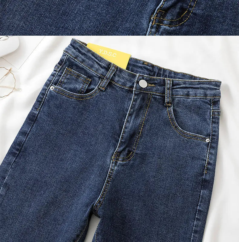 Black Grey Slimming Jeans for Women – Cropped, Slim Fit, Chic & Versatile.