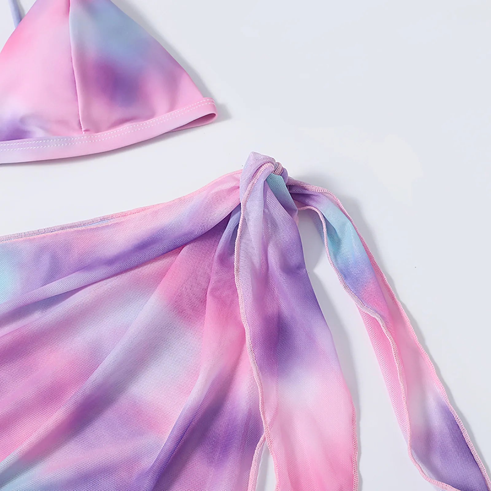 Cute Bikini Set – Mesh bikini top, high-waist skirt, tie-dye print, 3-piece swimwear.