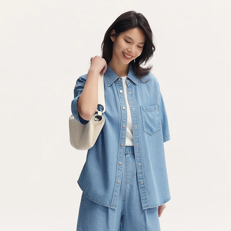 SemirSummer Denim Shirt, Women's Loose-Fit, Short-Sleeved.