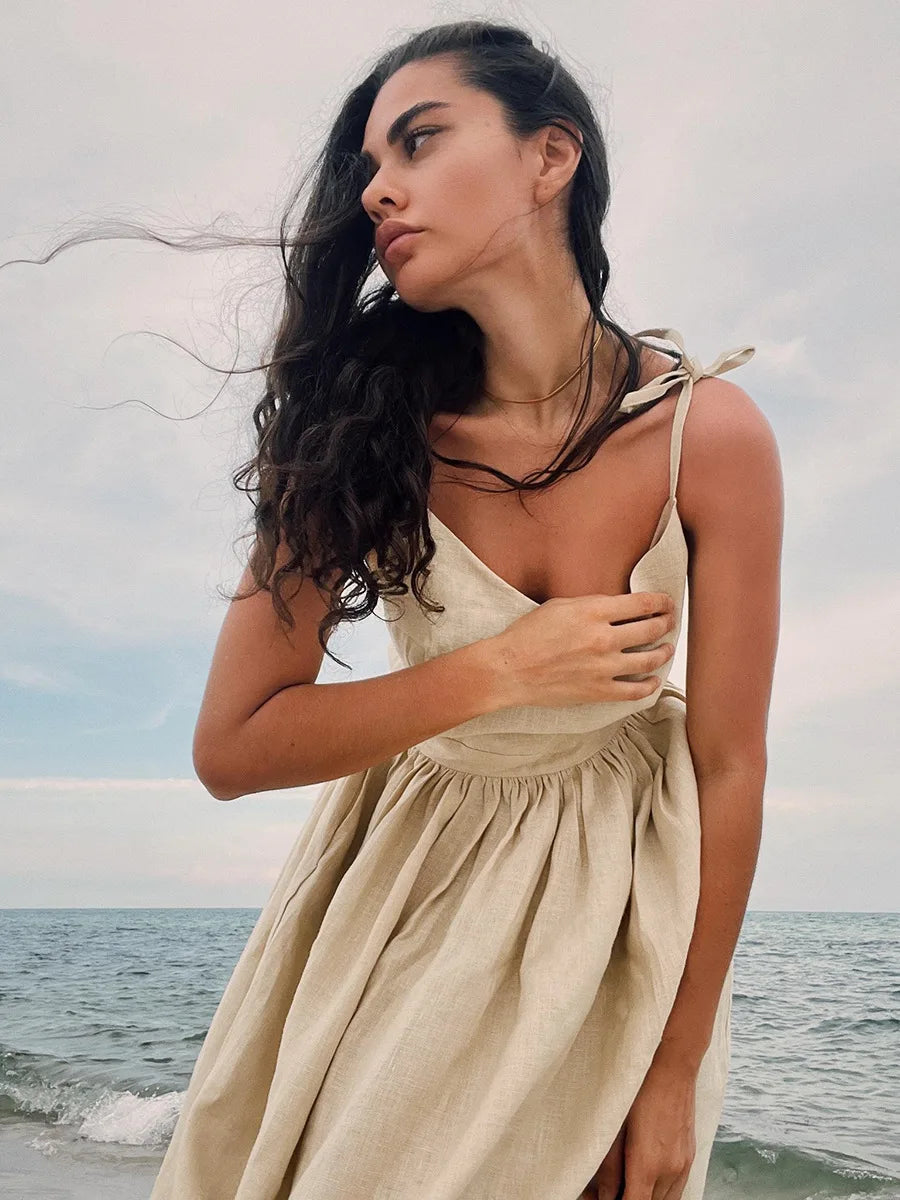 Backless Pleated Halter Dress – Summer Casual Beach Vacation