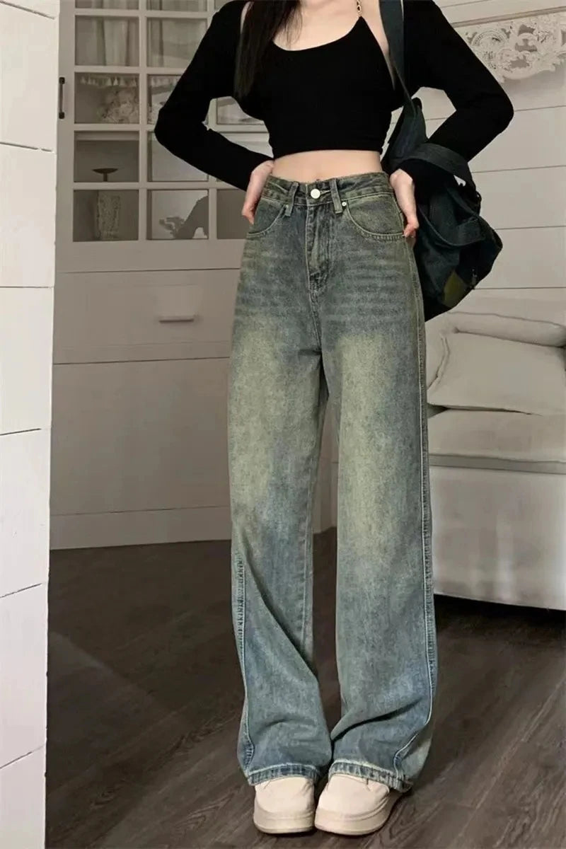 Y2K Baggy Wide-Leg Jeans for Women – High-Waist, Vintage 90s Streetwear Denim.