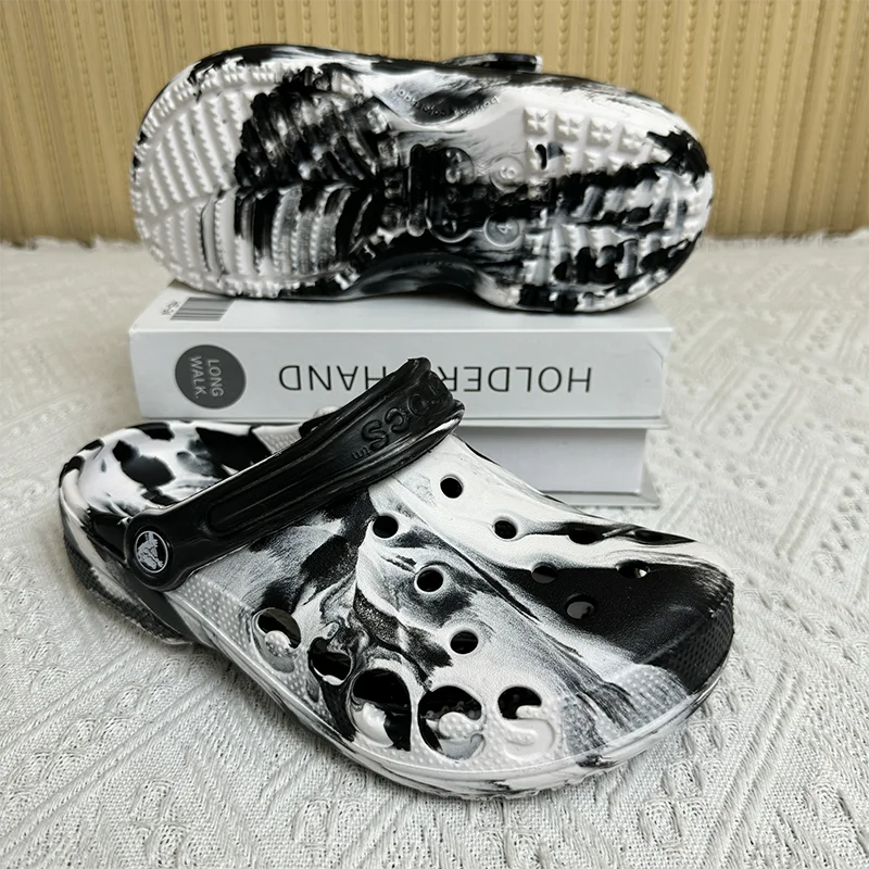 Summer Couple Clogs – Ink Gradient Waterproof Sandals, Soft Sole Beach Shoes