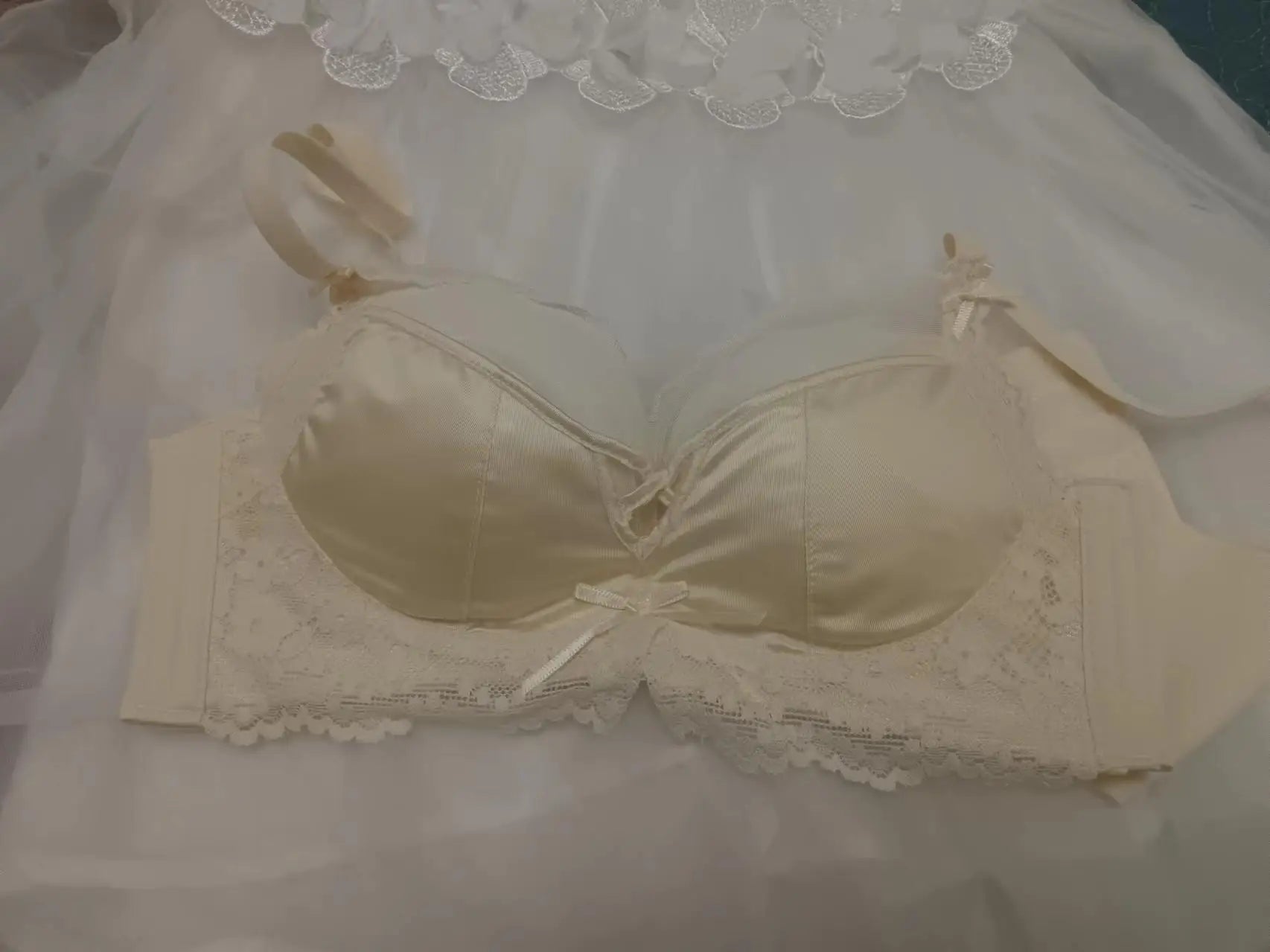 Women’s Bra – Non-Steel, Anti-Sagging, Breathable Thin Bra for Small Breasts