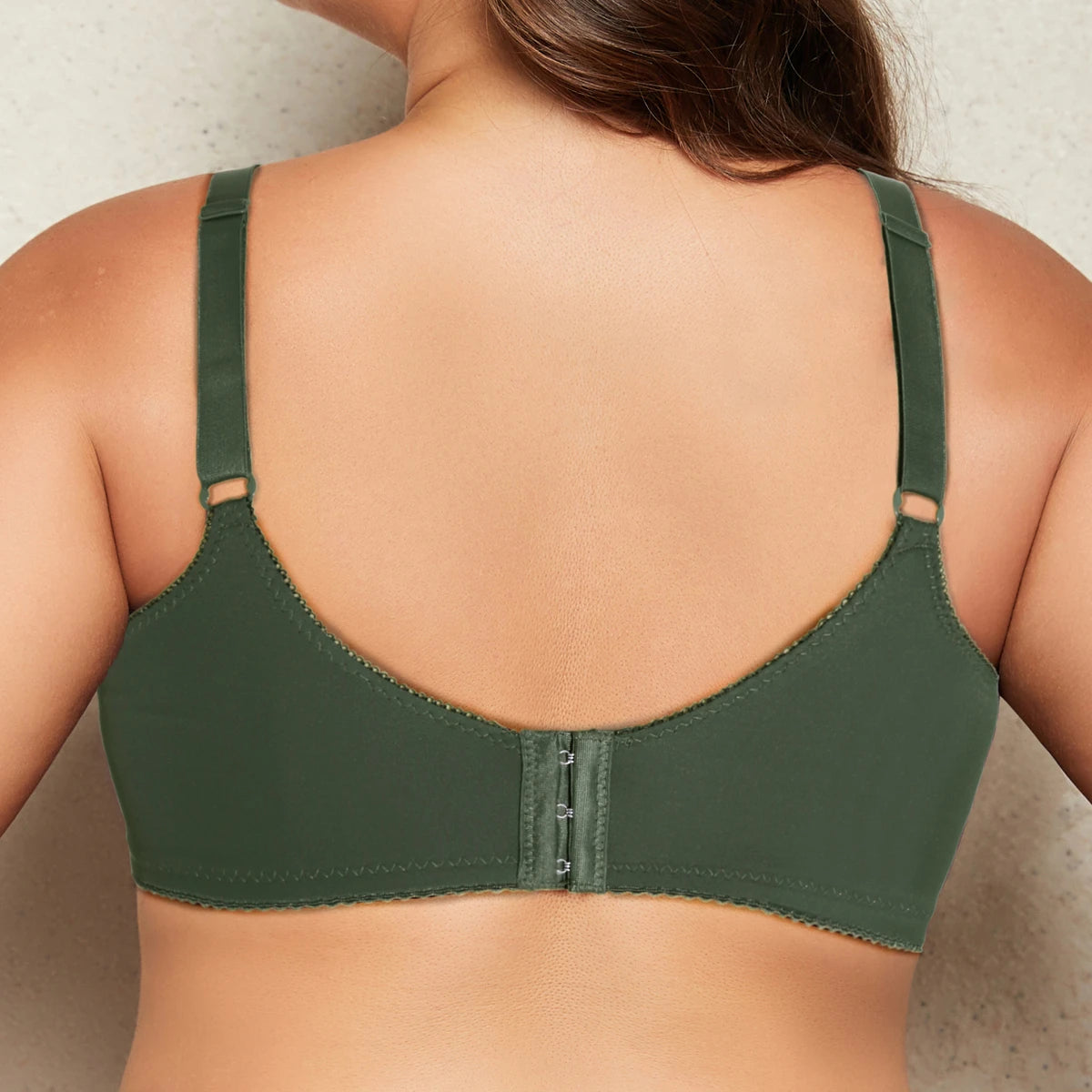 Beauwear Underwire Bra – Plus-Size Solid Color Bra for Big Breasts, Thin Unlined
