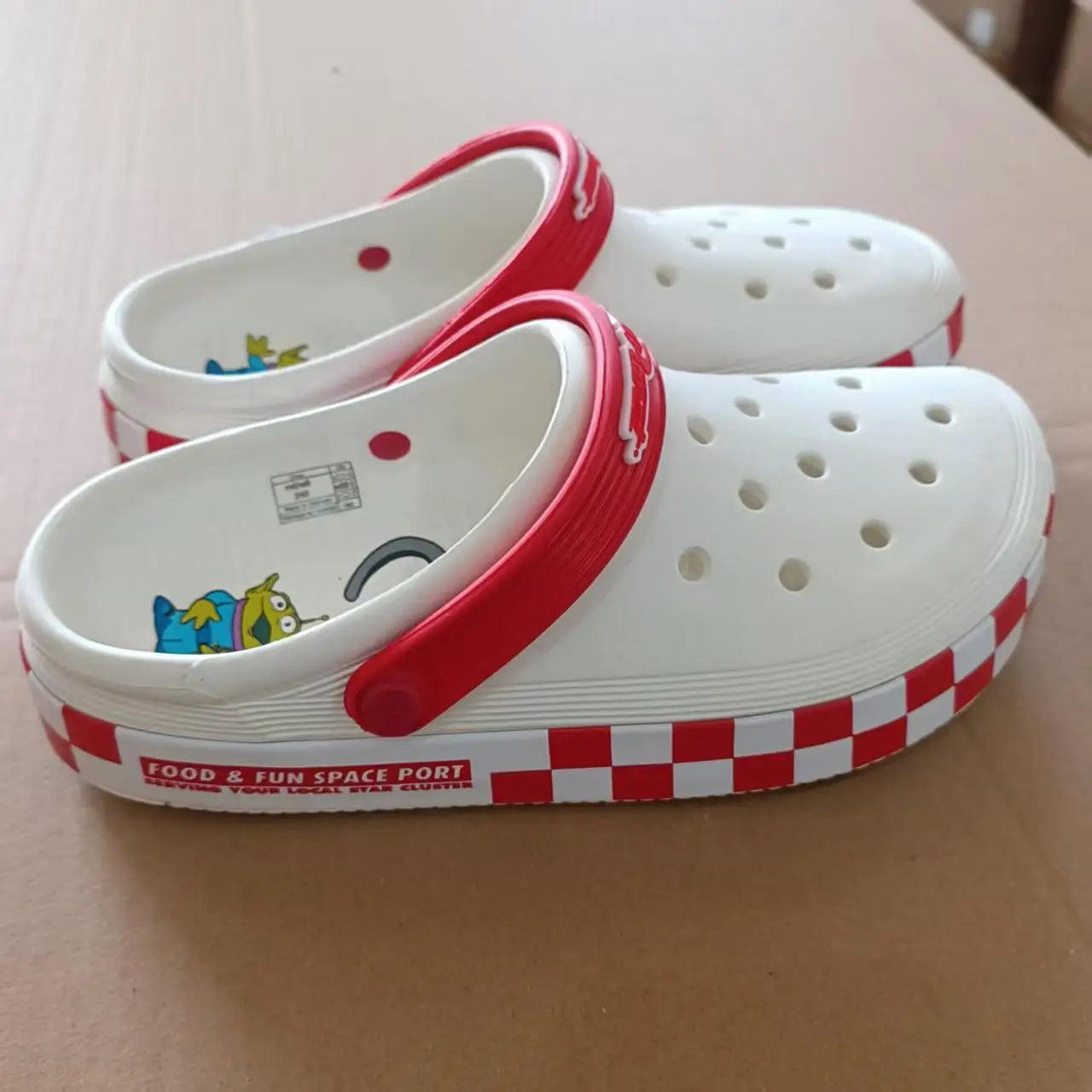 Toy Story Alien Cave Shoes – Unisex Summer Sandals & Slippers, Beach Gift