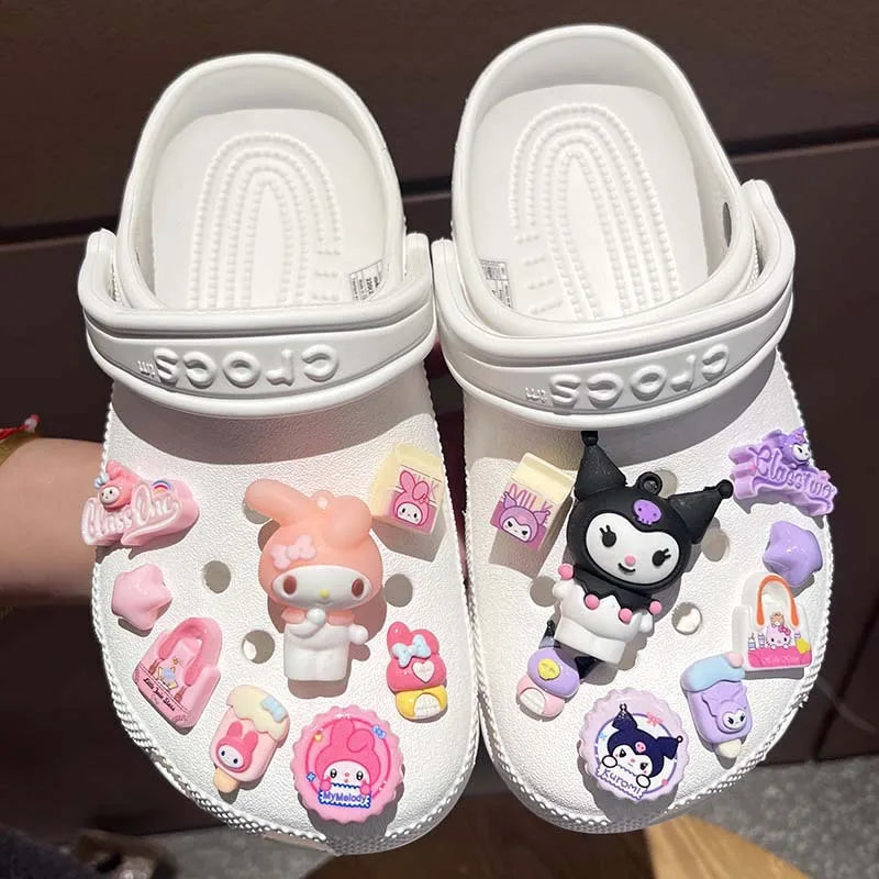 Sanrio LED Shoe Charms Set – Kuromi, Cinnamoroll, Pochacco, and More, Kawaii DIY Gift