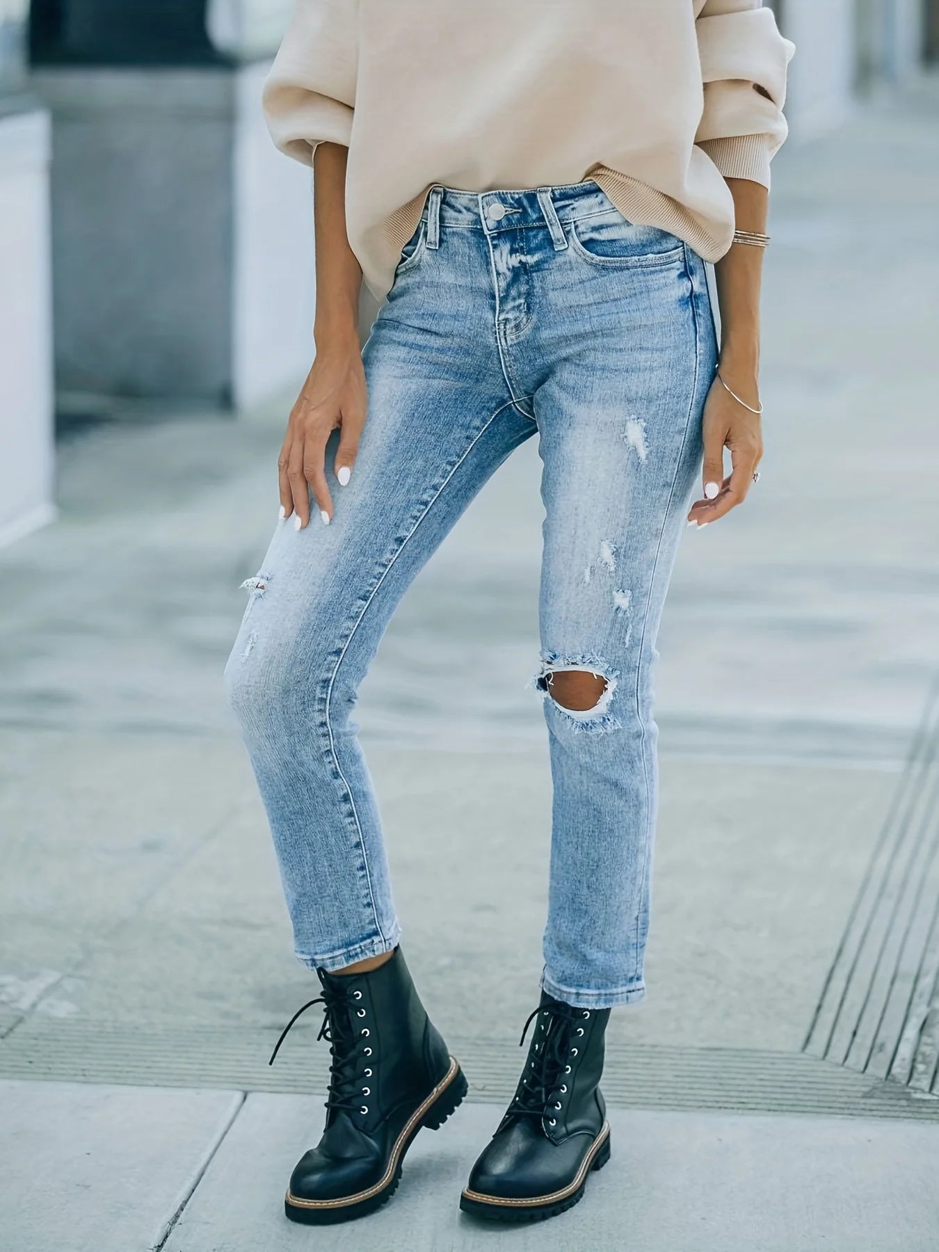 New Women’s Ripped Slim Stretch Jeans – European & American Style.