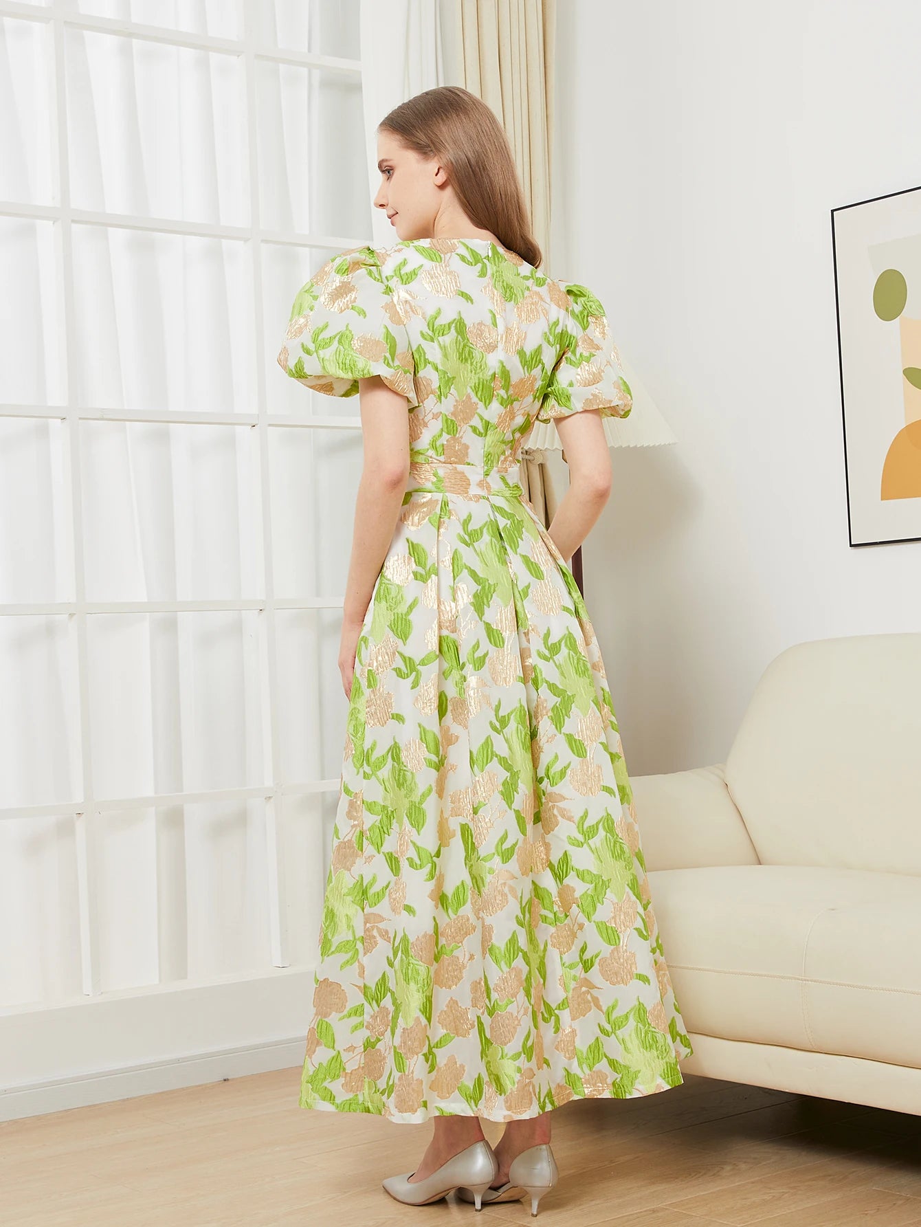 Luxury Women’s Puff Sleeve Embroidered Jacquard Party Dress – Elegant Prom Gown