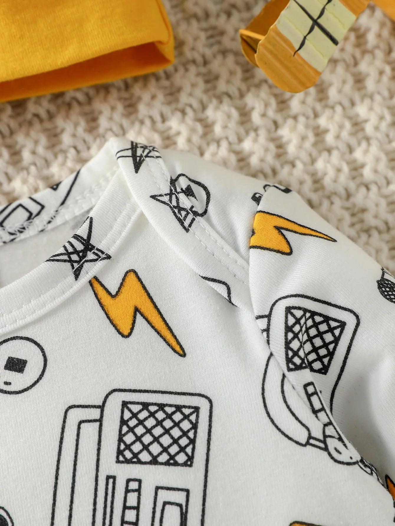2PCS Baby Boys Jumpsuit: Spring/Autumn Long Sleeve Cartoon Print (Newborn-6M)