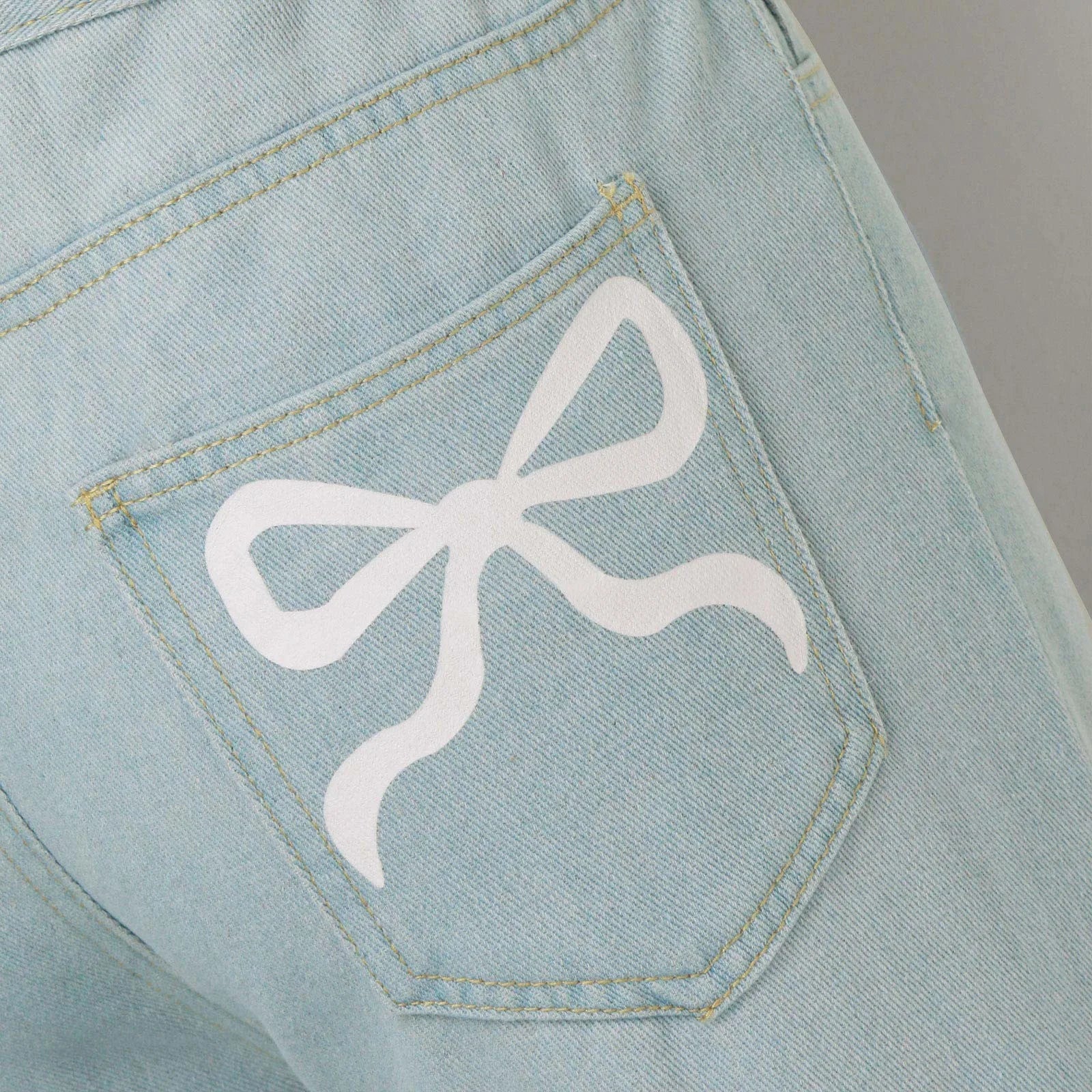 Tie-Bow Embroidery Jeans for Women – High-Waist, Baggy, Vintage Y2K Wide-Leg Denim.