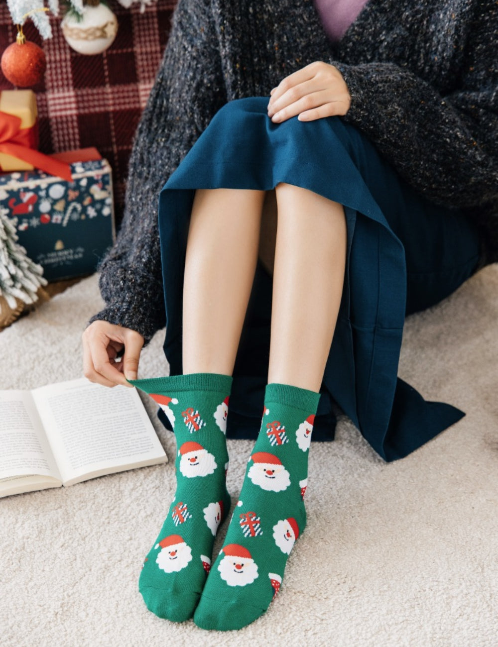 Ladies Merry Christmas Over Ankle Socks